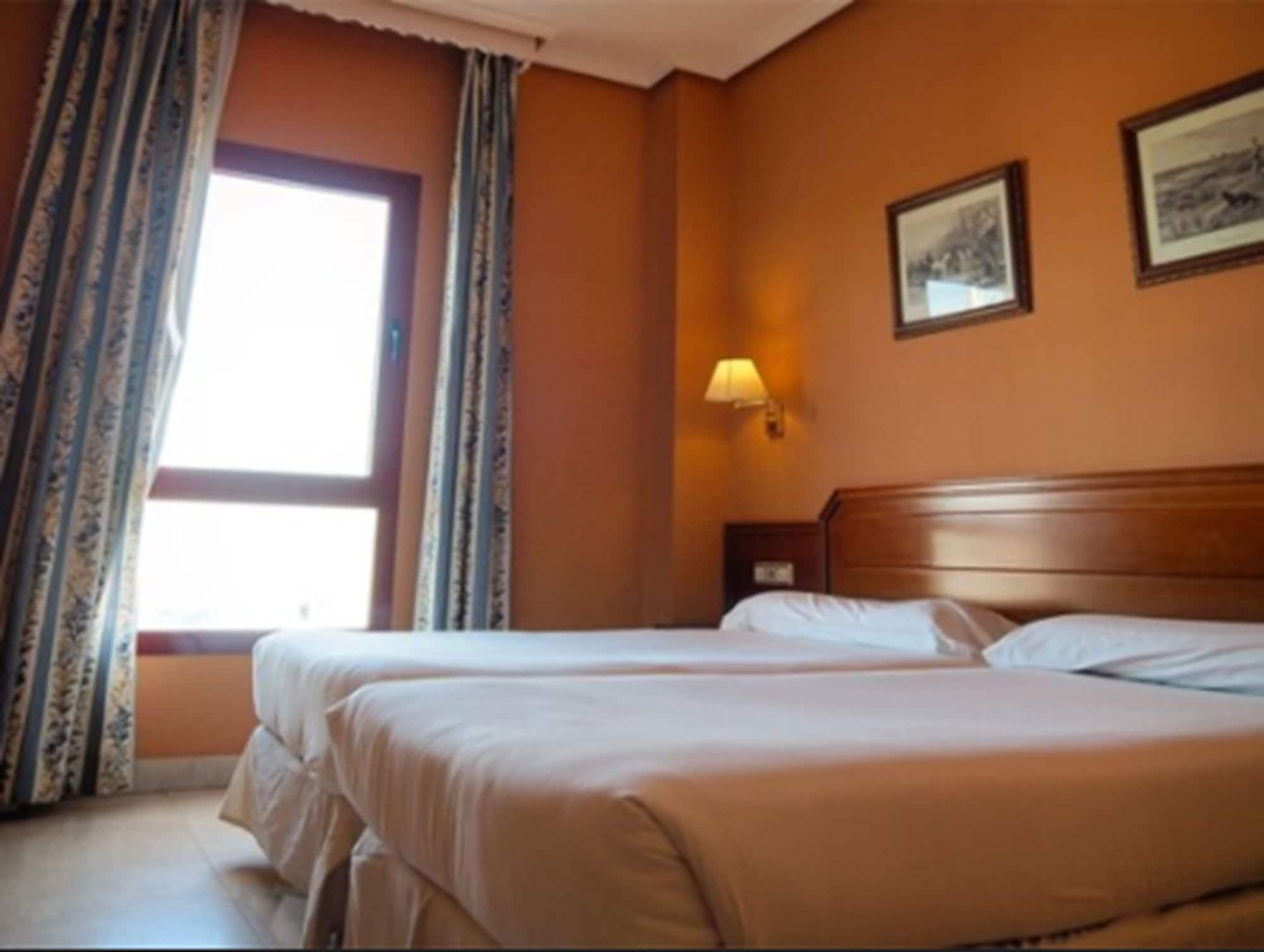 Hotel Humanes Humanes de Madrid Dış mekan fotoğraf