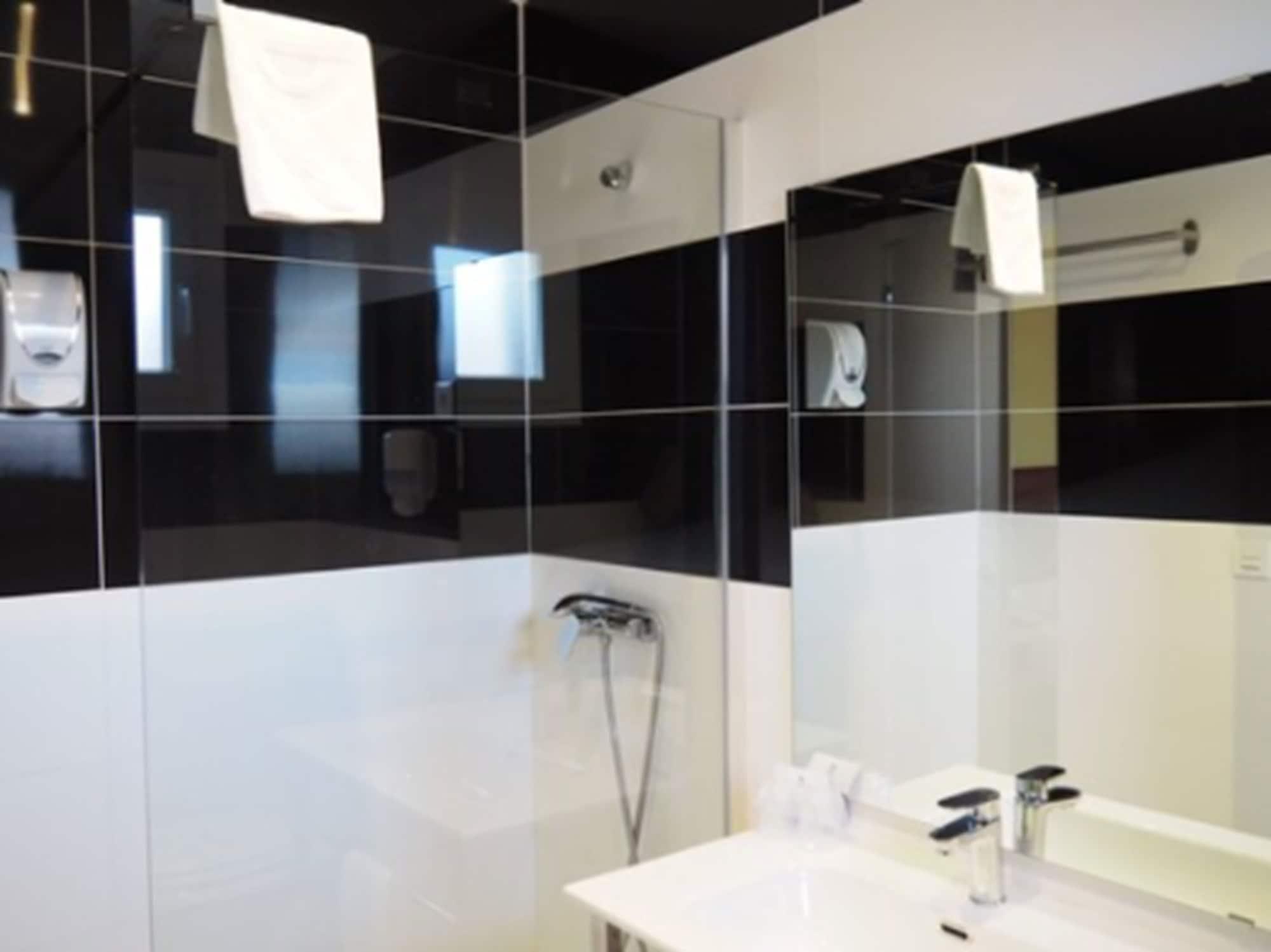 Hotel Humanes Humanes de Madrid Dış mekan fotoğraf