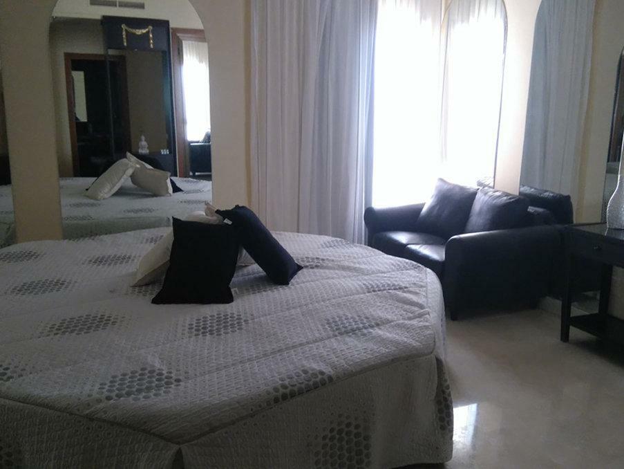 Hotel Humanes Humanes de Madrid Dış mekan fotoğraf